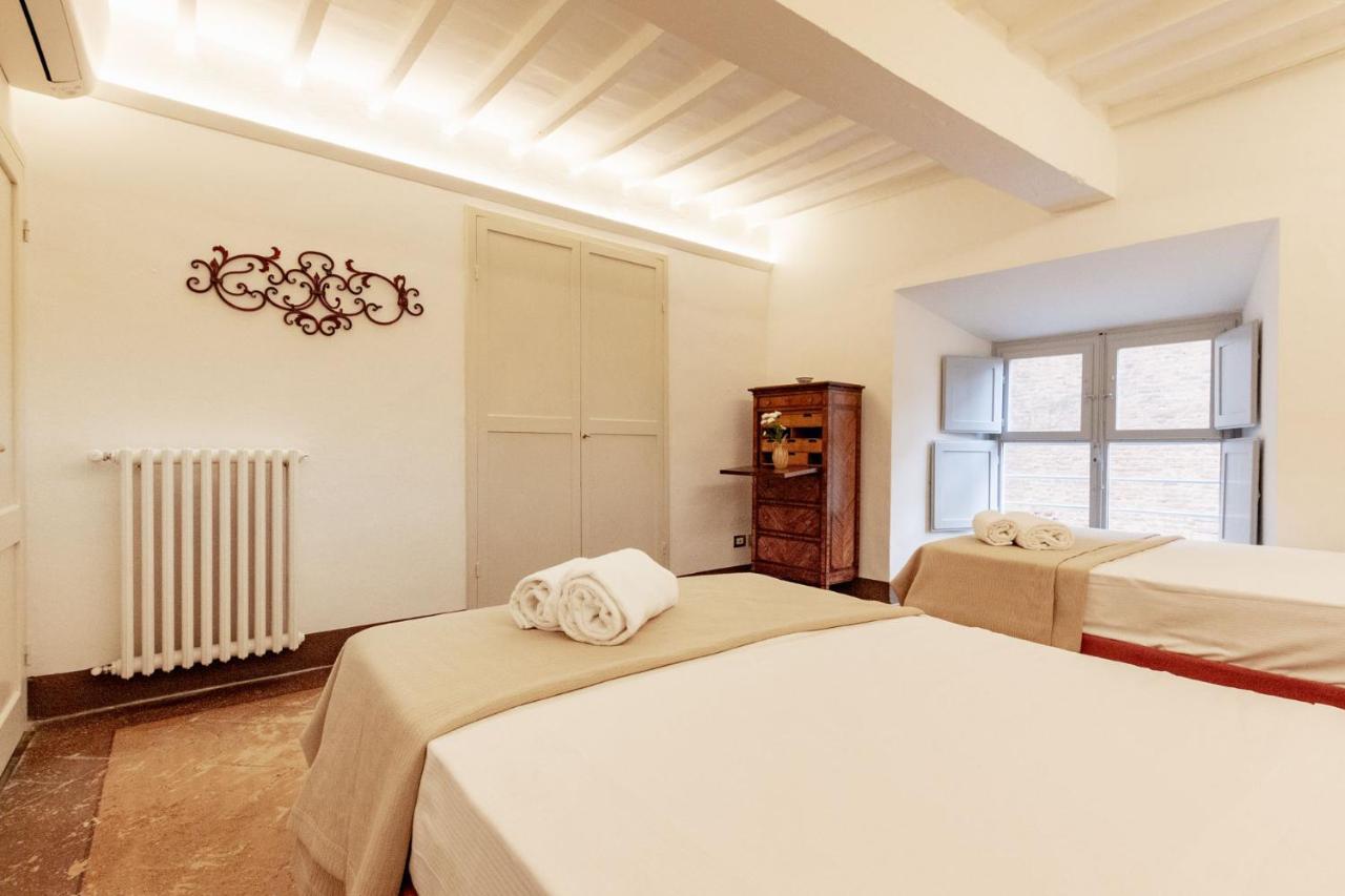 Palazzo Chigi Zondadari Apartment Siena Exterior foto