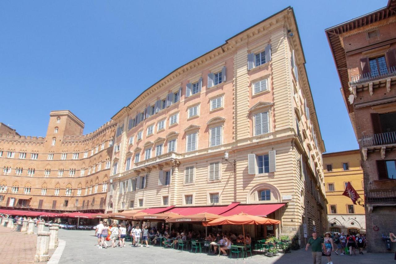 Palazzo Chigi Zondadari Apartment Siena Exterior foto